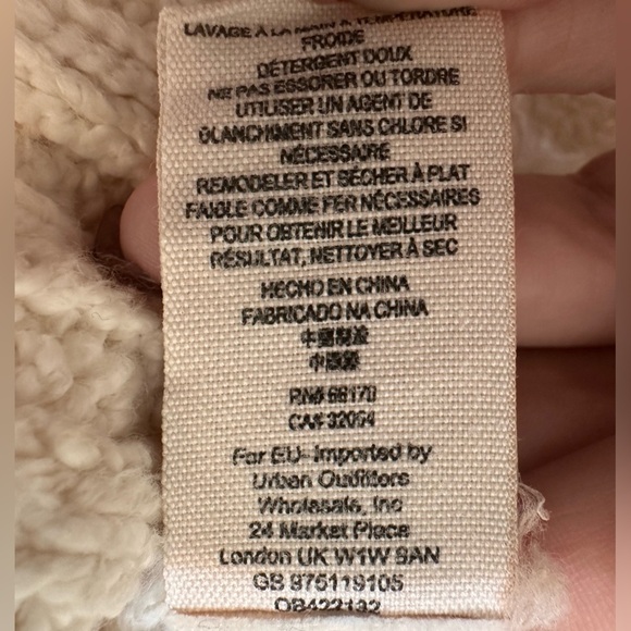 Free People asymmetrical bottom Cream Cable Knit Sweater - Picture 8 of 8